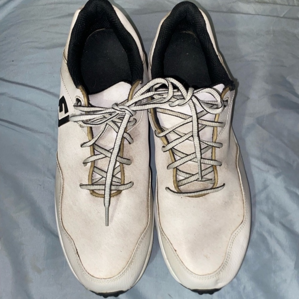FootJoy White and Black Athletic Shoes size 10.5